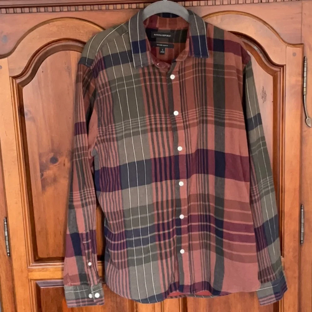 Banana Republic Untucked Slim Fit Cotton Plaid Shirt Size L Modern Rustic